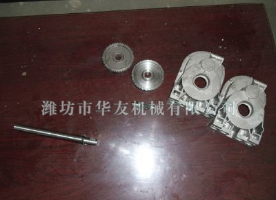 點擊查看詳細(xì)信息<br>標(biāo)題：華友機(jī)械齒輪 電機(jī)軸 齒輪箱體 閱讀次數(shù)：5123