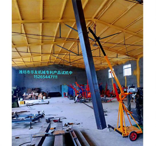 點擊查看詳細信息<br>標題：移動式小吊機(室內(nèi)外通用) 閱讀次數(shù)：1876