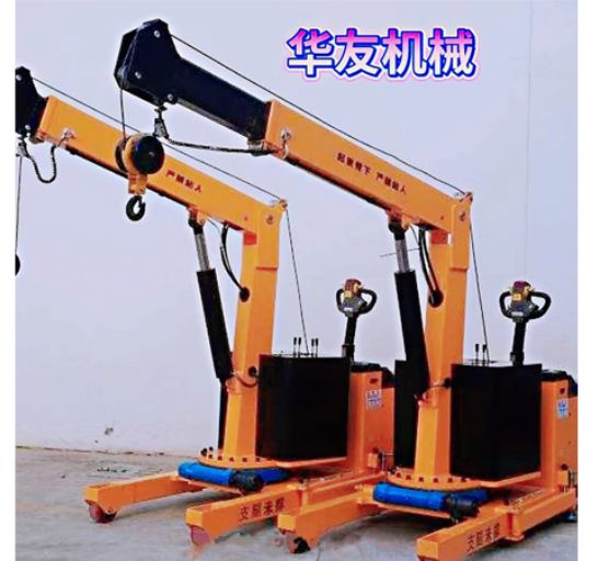 點擊查看詳細信息<br>標題：移動式小吊機(室內(nèi)外通用) 閱讀次數(shù)：2140
