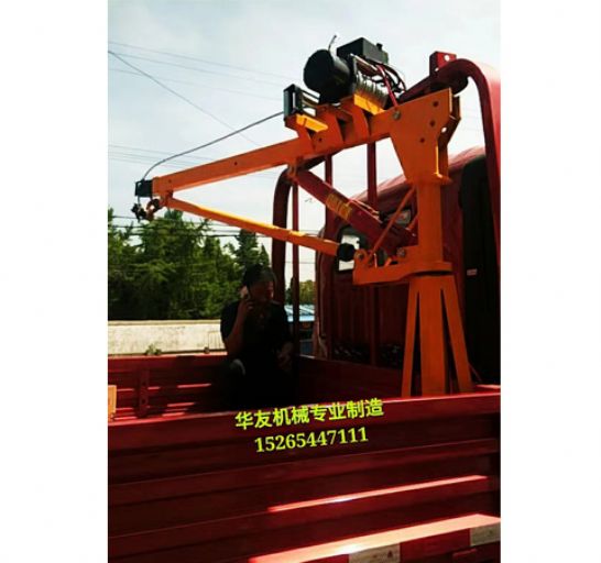 點(diǎn)擊查看詳細(xì)信息<br>標(biāo)題：車(chē)載小吊機(jī)  液壓小吊機(jī) 閱讀次數(shù)：1990